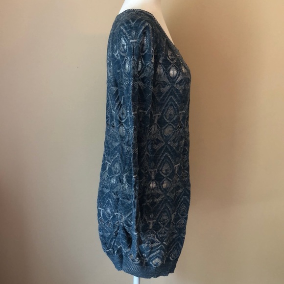 Maternity Shirt - Picture 5 of 5